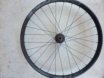 Mtb front wheel