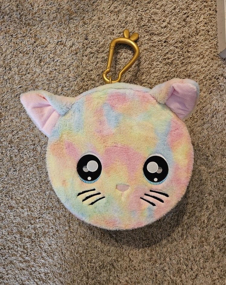 Na Na Na Dolls Fur Accessory Carrying Cases And Doll Lot