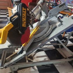 Dewalt DW708 12" Radial Miter Saw 