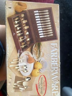 64 Piece GoldPlayer FARBER WARE W/ wood storage