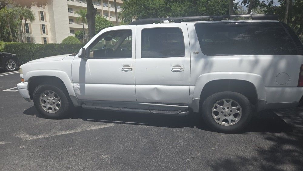 2003 Chevrolet Suburban