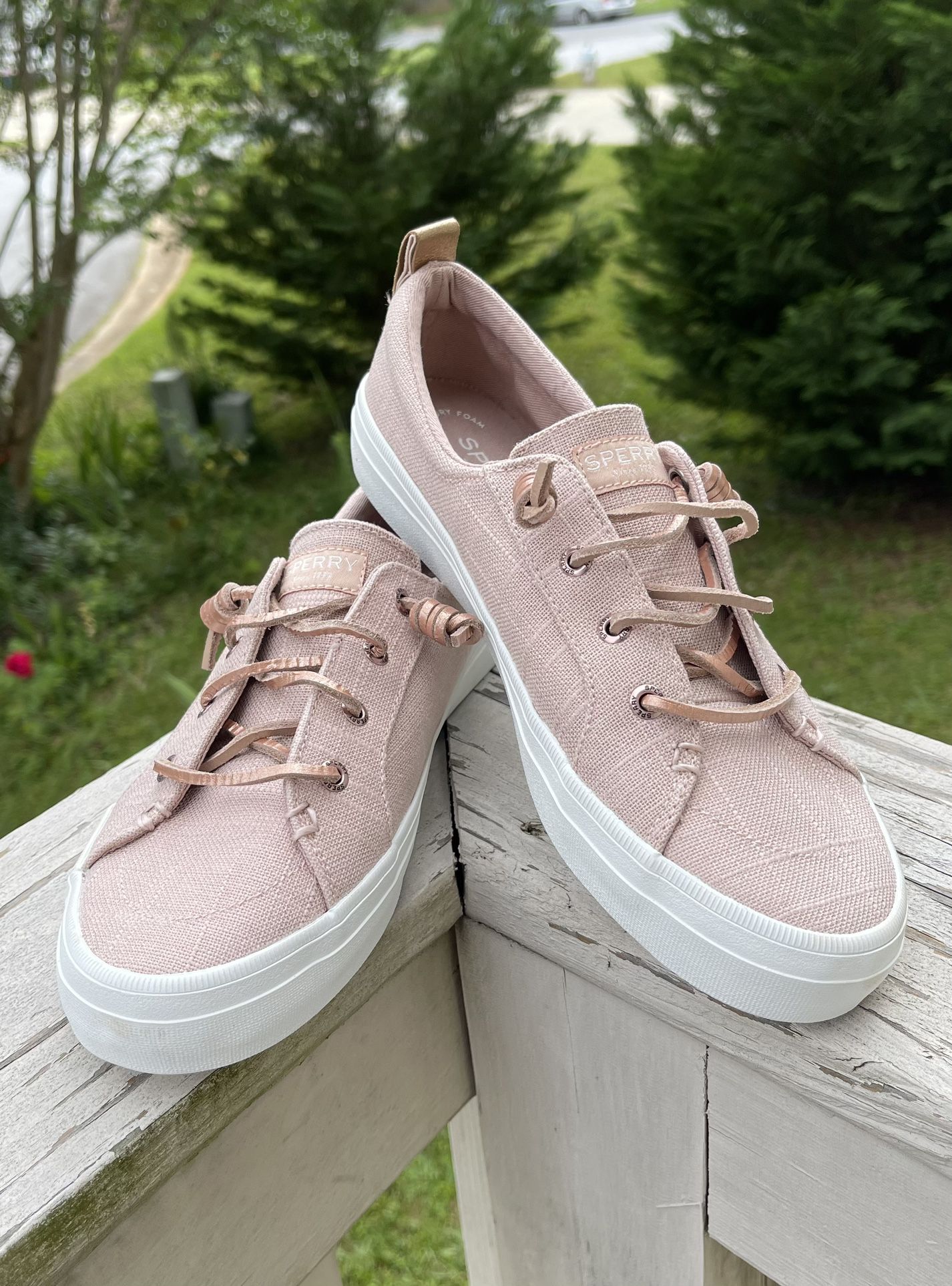 Sperry Top Sider Crest Vibe Sneakers Women Sz 8 Pink Leather STS82372