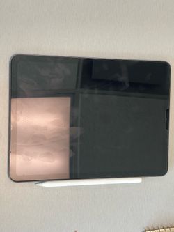 $300 IPAD AIR 4th GEN 64GB WITG APPLE PENCIL