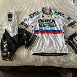 NWT World Champion Stripe Sportful Craft Bora Hansgrohe PRO Level Kit Medium Specialized