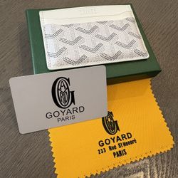 Luxury Card Holder Wallet – New With Box