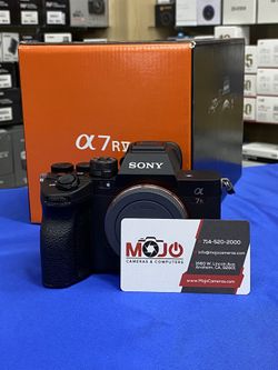 Sony A7 R V  Shutter Count 375