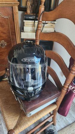 Harley-Davidson FXRG Carbon Fiber Helm w/ Carry Bag