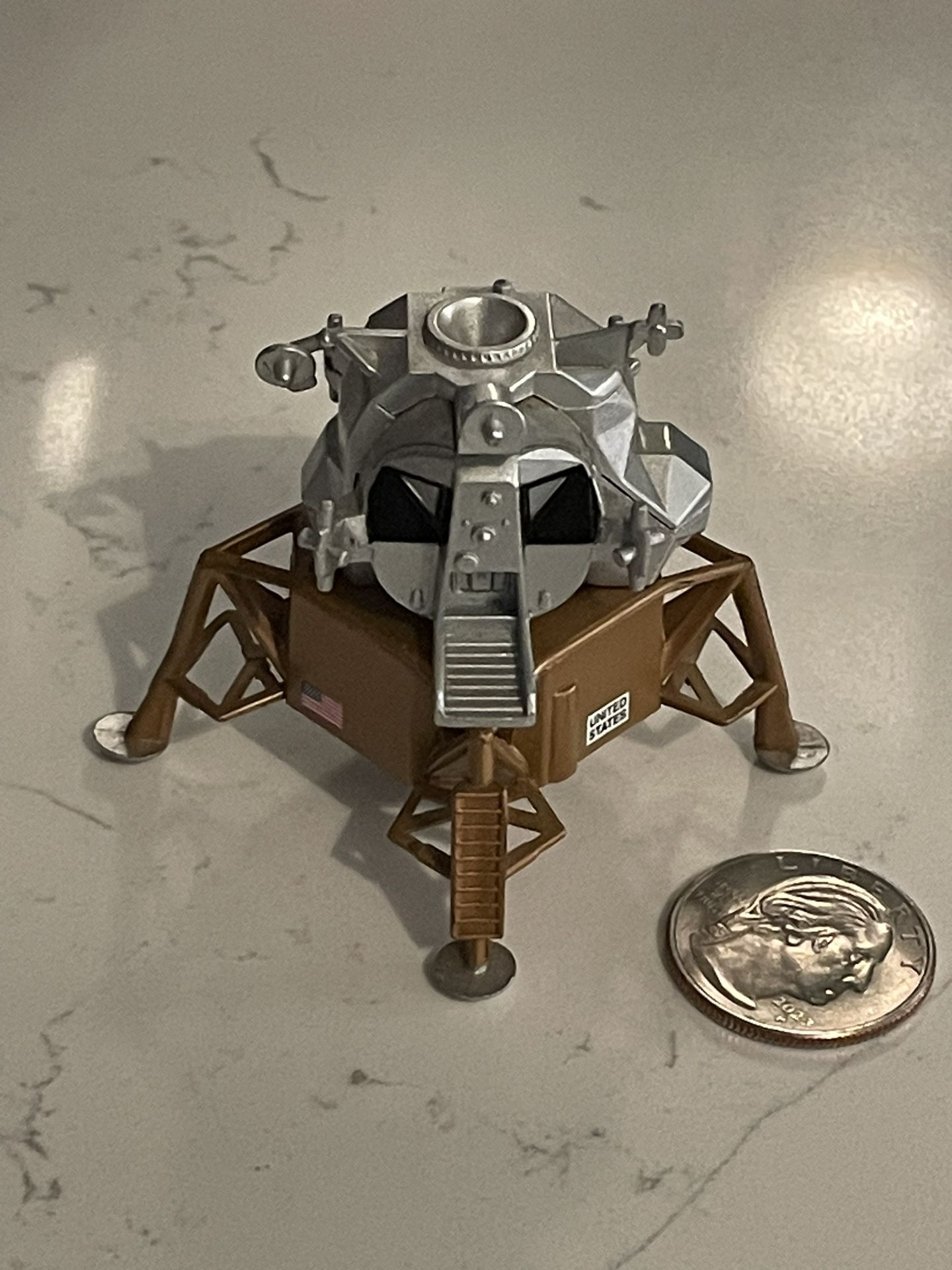 NASA 1969 Apollo 11 lunar Mule eagle spaceship, replica miniature