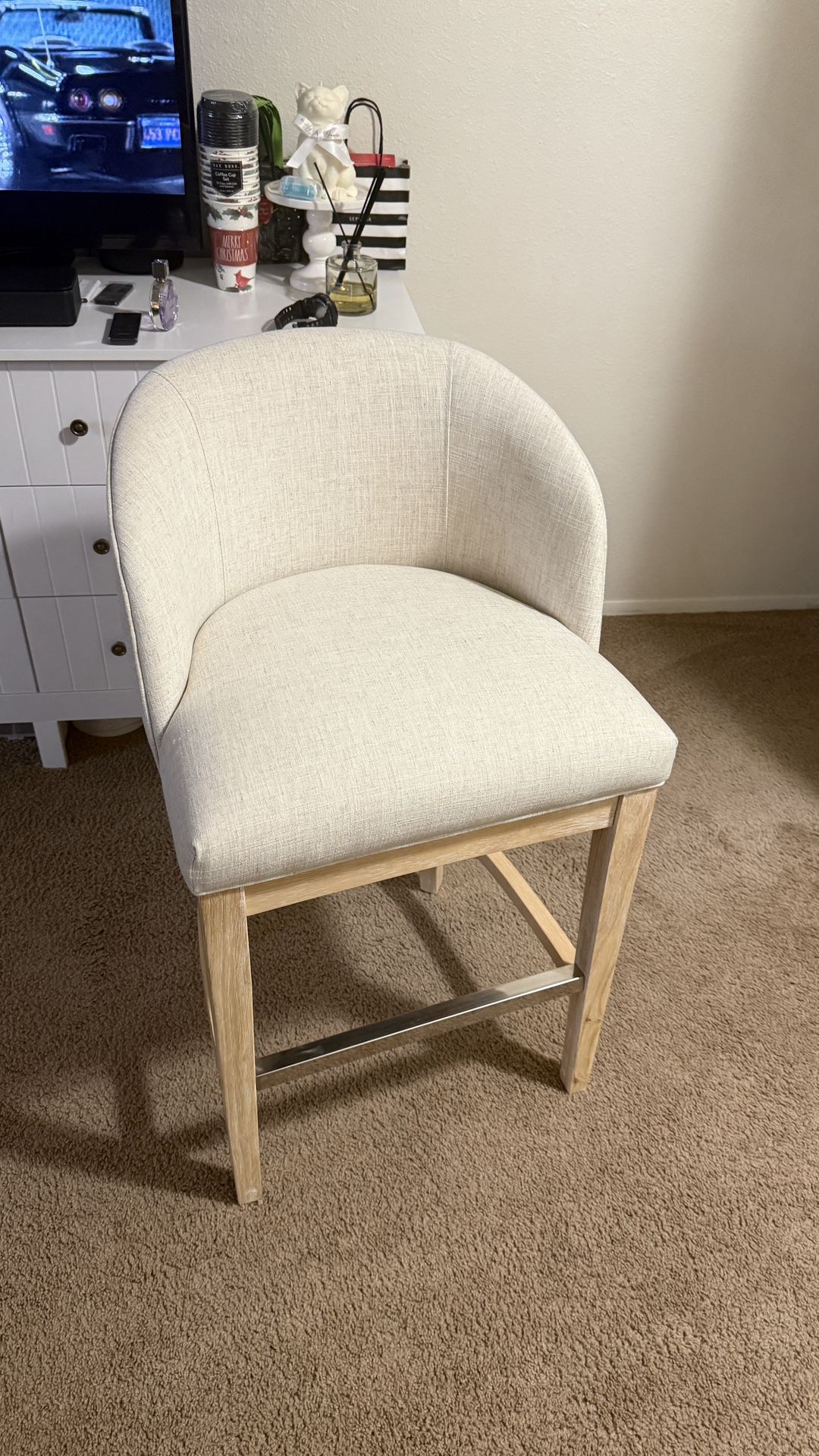 Soft Bar Stool 