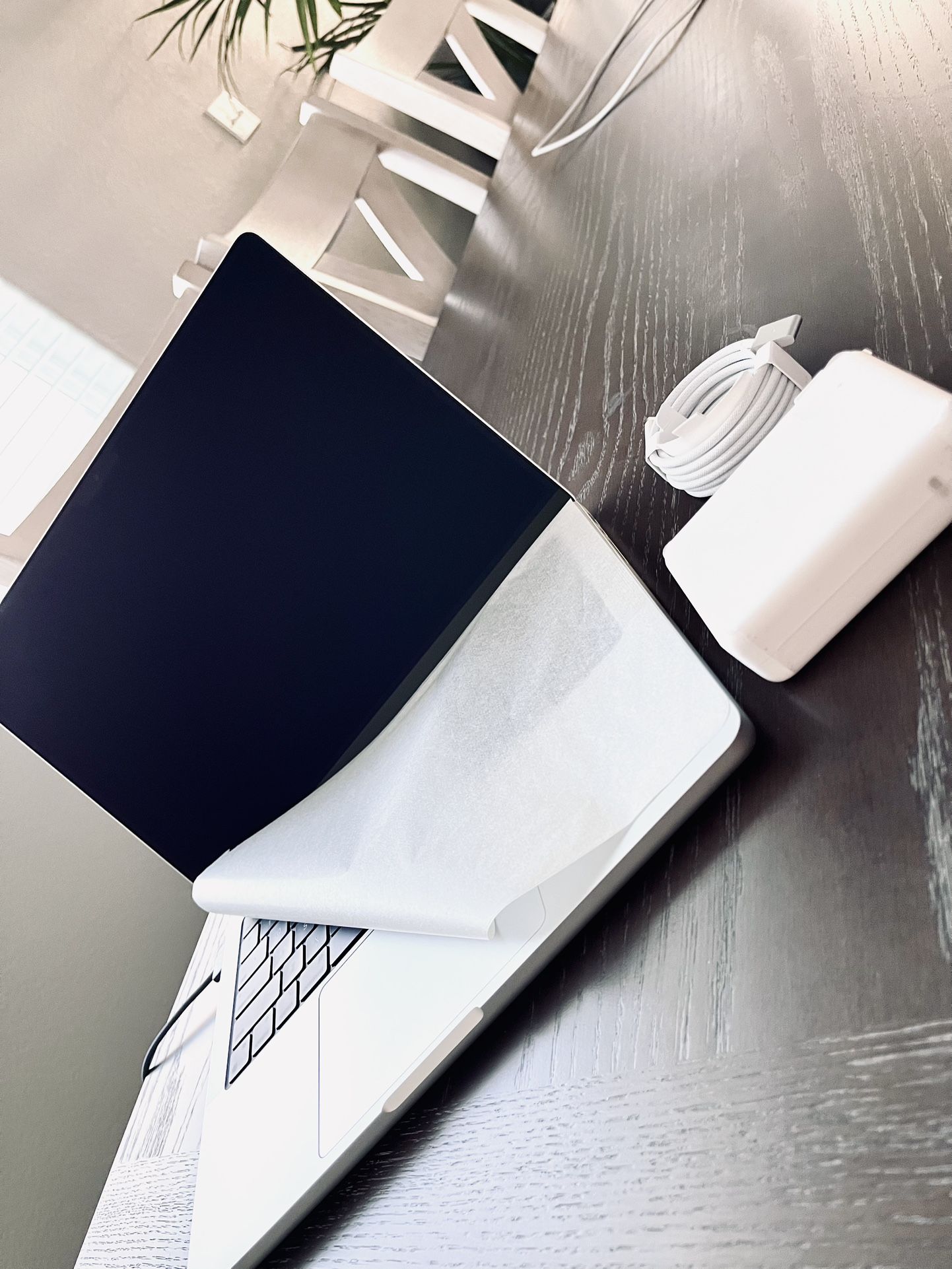 Apple MacBook Pro 14, M4 Chip, 24GB Unified Memory, Brand New With Apple 1 Year Warranty! 