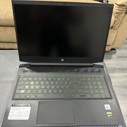 HP Gaming Lap Top Computer