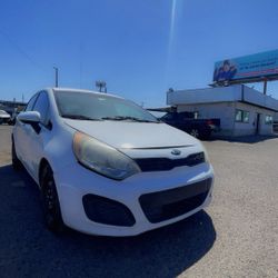 Kia Rio 2015