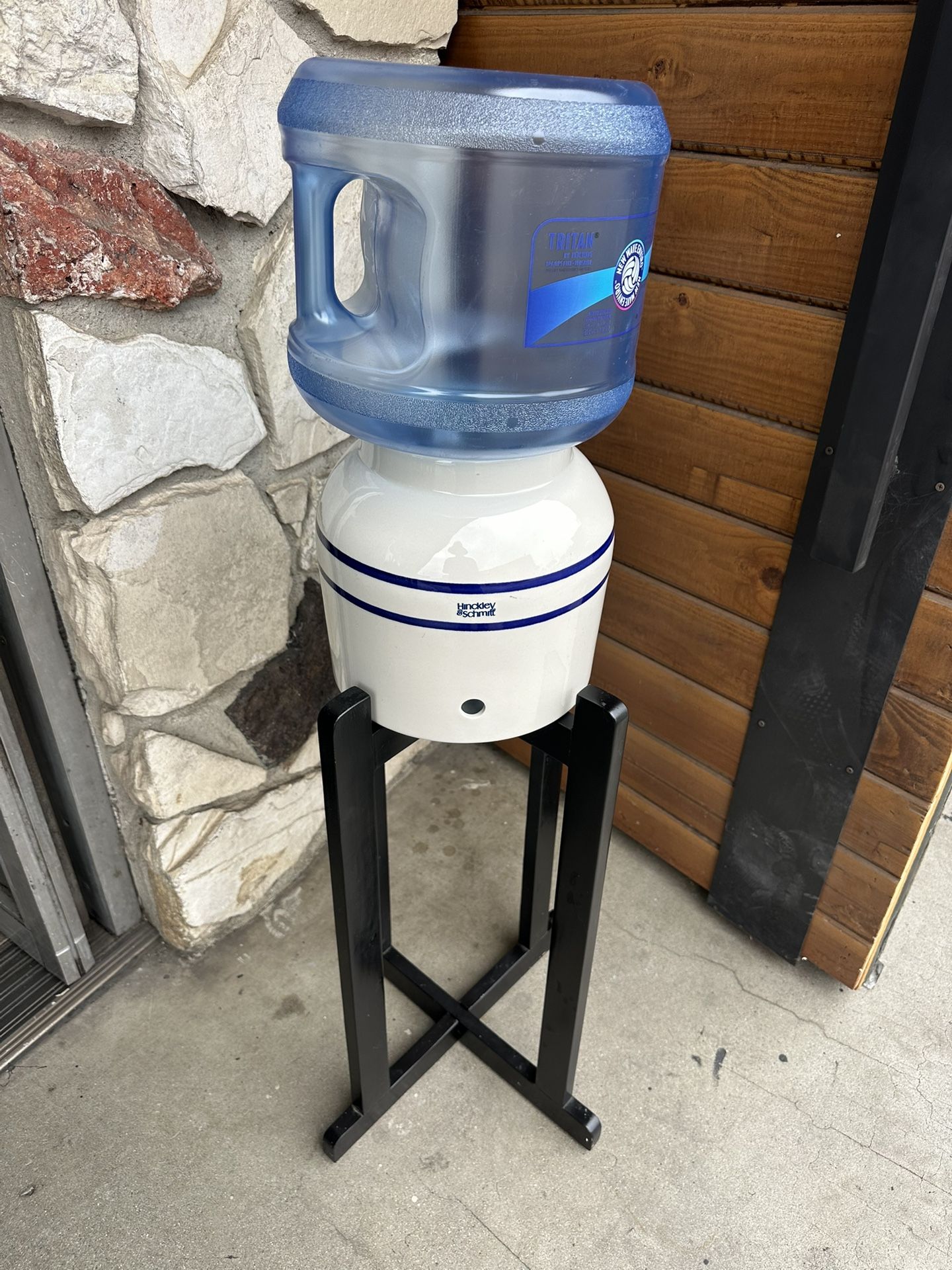 brand new wood stand with porcelain water dispenser including one 3gallon with water