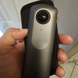 THETA RECOH V 360 CAMERA