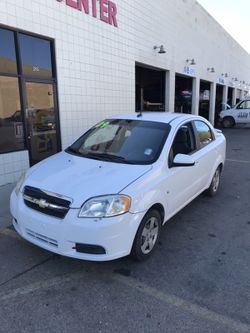 Economic Chevy aveo 2009