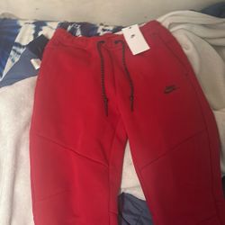 Nike Tech Pants 