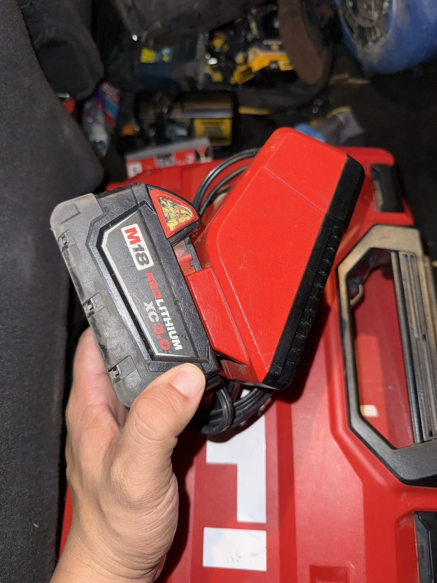 Chargeur De Batterie Voiture Intelligent 12V/24V - 220W, Charge Rapide, Maintenance Et Réparation - Avec Régénération Par Impulsions, Sécurité Anti-court-circuit - Pour Voiture, Camion, Voyage