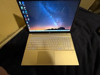 HP Pavilion Touchscreen Windows 11 laptop