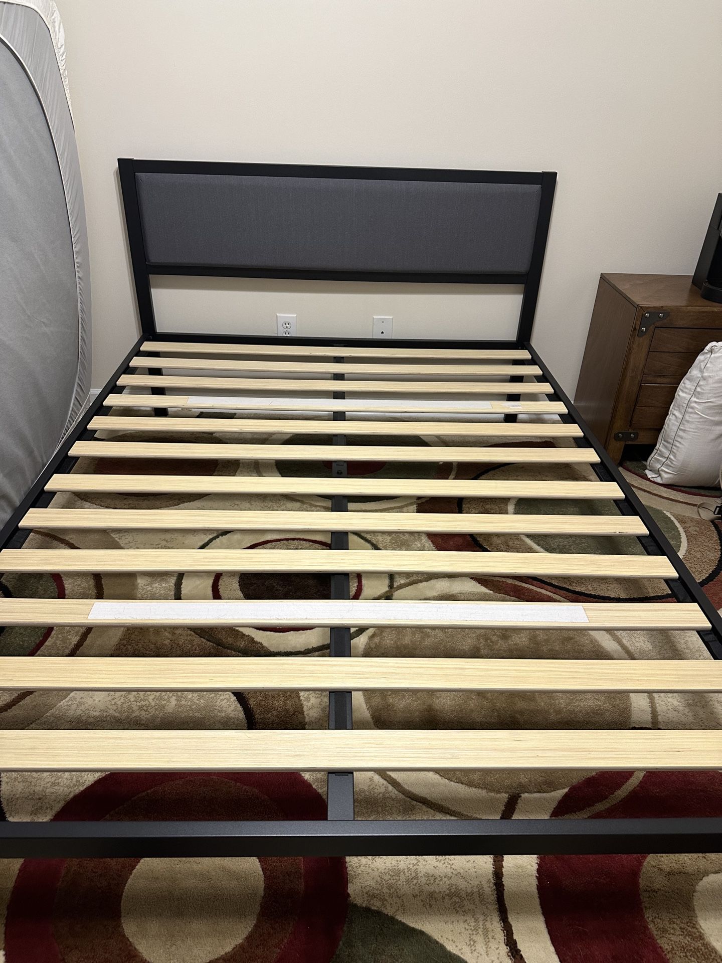 Queen Sized Bed Frame 