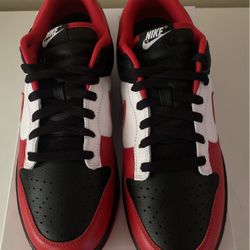Nike Dunks 