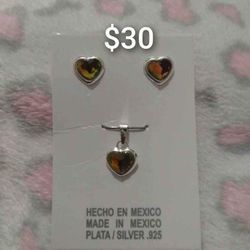 925 Sterling Silver Pendant With The Earrings/Dije Con Aretes De Plata 925