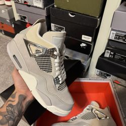 Air Jordan 4 Retro ‘Frozen Moments’