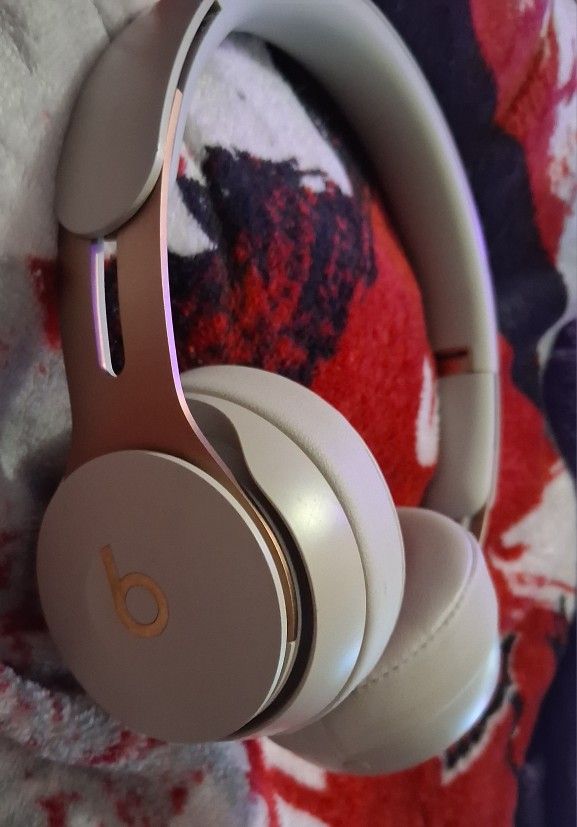 Beats Solo Pro Wireless Headphones