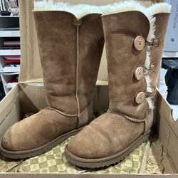 Women’s Ugg  Long Chestnut Boots Size 7 Bailey Button Triplet Uggs