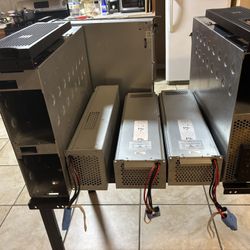 An Offer APC Smart-UPS Bundle: 2x SU48R3XLBP Chassis + 3x Battery Cartridges