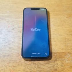 Unlocked iPhone 14 - 128GB + 3 USB Chargers - $480 OBO (Local & Cash Only)
