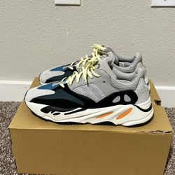 Adidas Yeezy 700 Waverunner