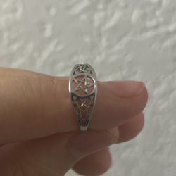 Star Pentagram Womens Ring