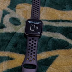 Apple Watch Series 5 