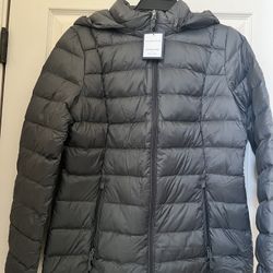 NEW Womens’s Packable Hooded Down Puffer Coat Size M