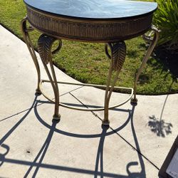 Accent Table
