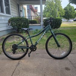 GIANT XTC JR 24 LITE BIKE 