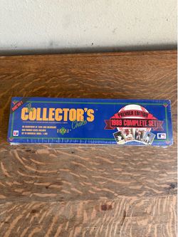 Collector’s choice 1989 complete set 3-D team holograms  and baseballs cards