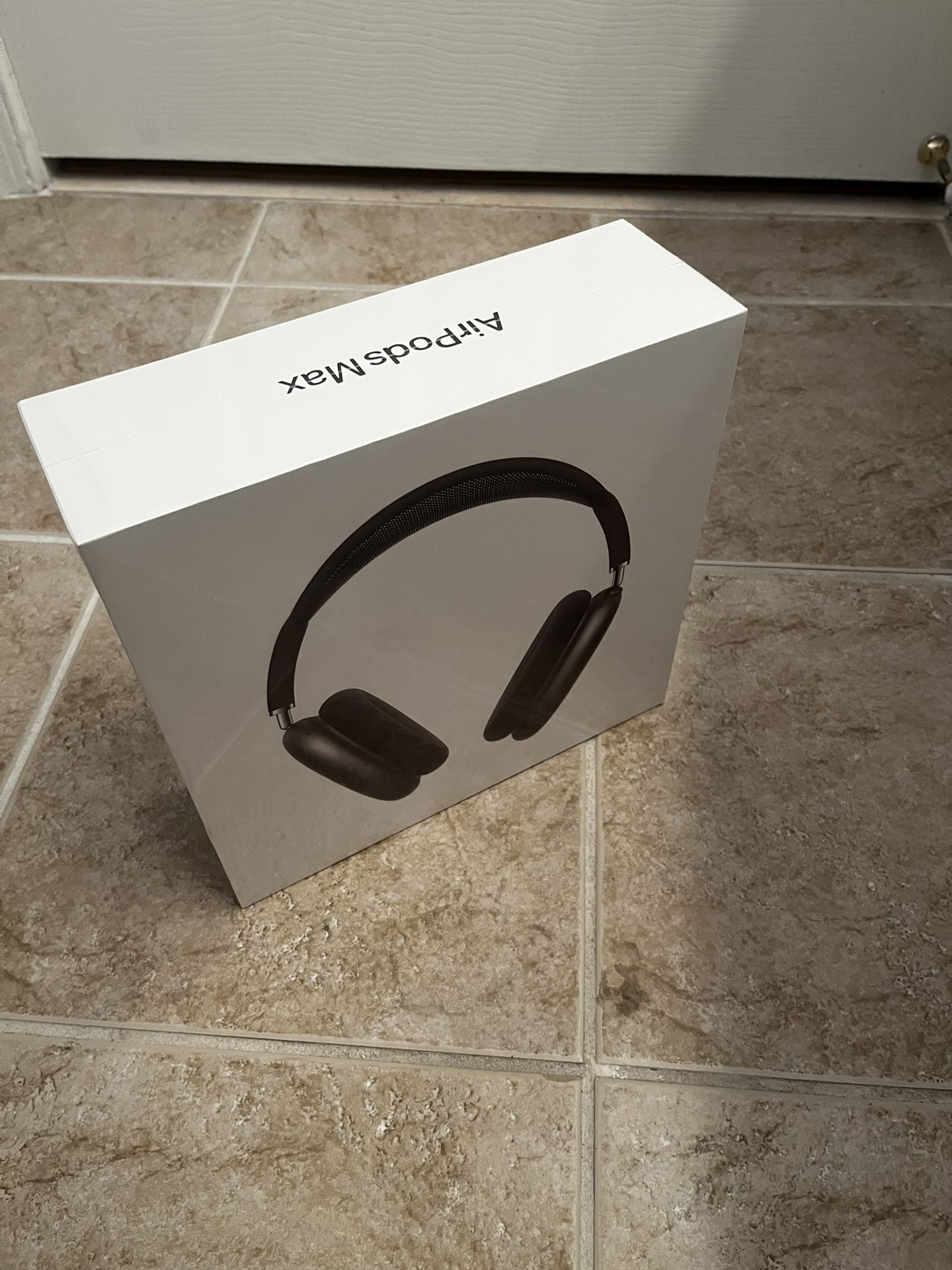 AirPod Max Black Metal Bluetooth Headset With Magnet Case
