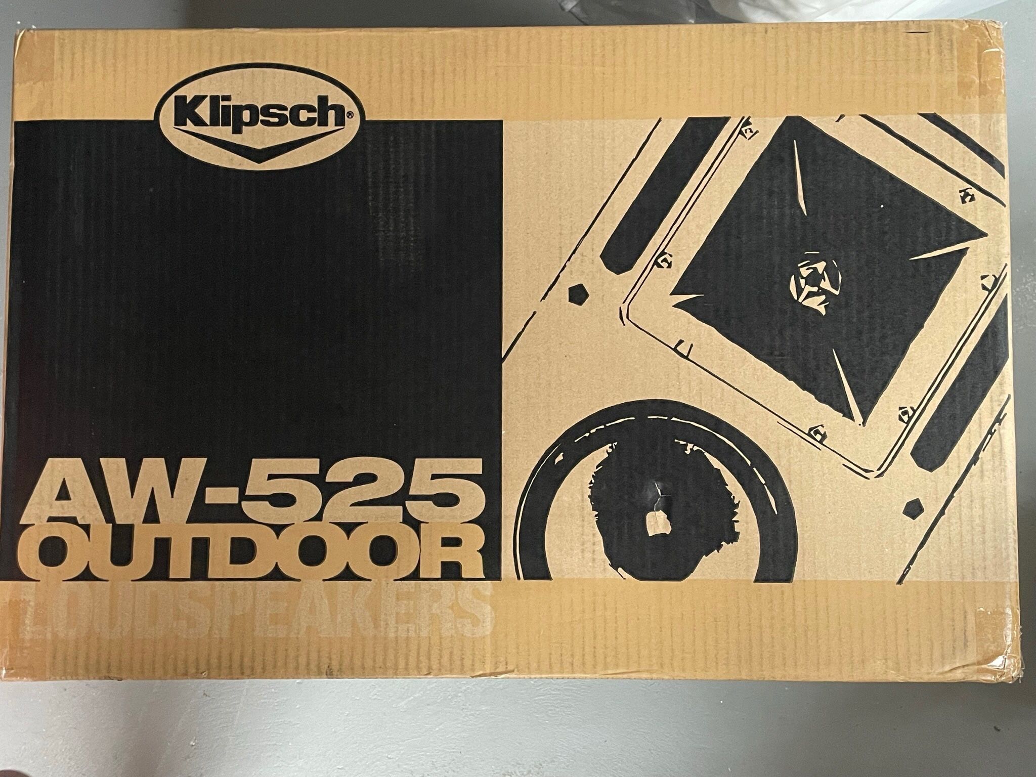 Klipsch AW-525 Outdoor Monitors Pair White New.