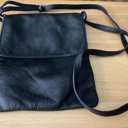 Borse In Pelle Womens Soft Black Leather Crossbody Bag - Made In ITALY