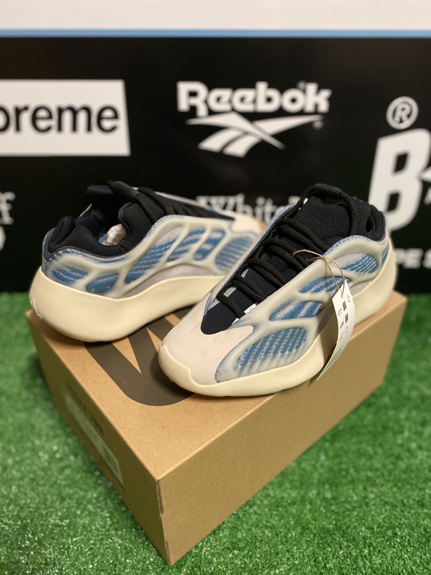 Adidas Yeezy 700 V3 “Kyanite”