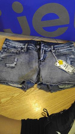 Short nuevo Size #11. Boyle heights
