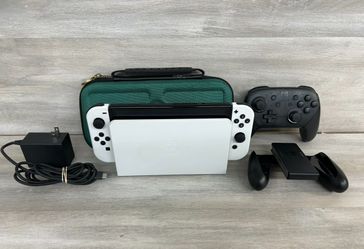 Nintendo Switch OLED Gaming Console Bundle (PO1021402)