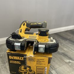 DEWALT ATOMIC 20V MAX Cordless Brushless Compact 1-3/4 in. Bandsaw (Tool Only)