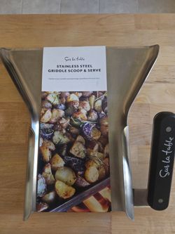 Griddle Scoop sur la table