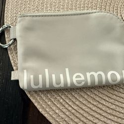 Lululemon Keychain Wallet 