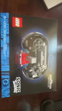 LEGO 40769  SEGA Genesis Controller GWP  Brand new sealed .