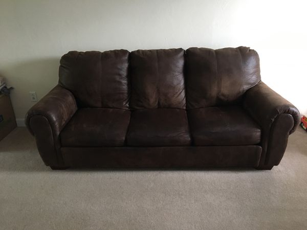 Brown Leather Couch Pull Out Bed For In Greensburg Pa Offerup Brown Leather Couch Pull Out Bed