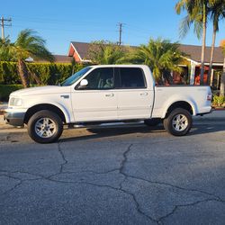 2002 Ford E-150