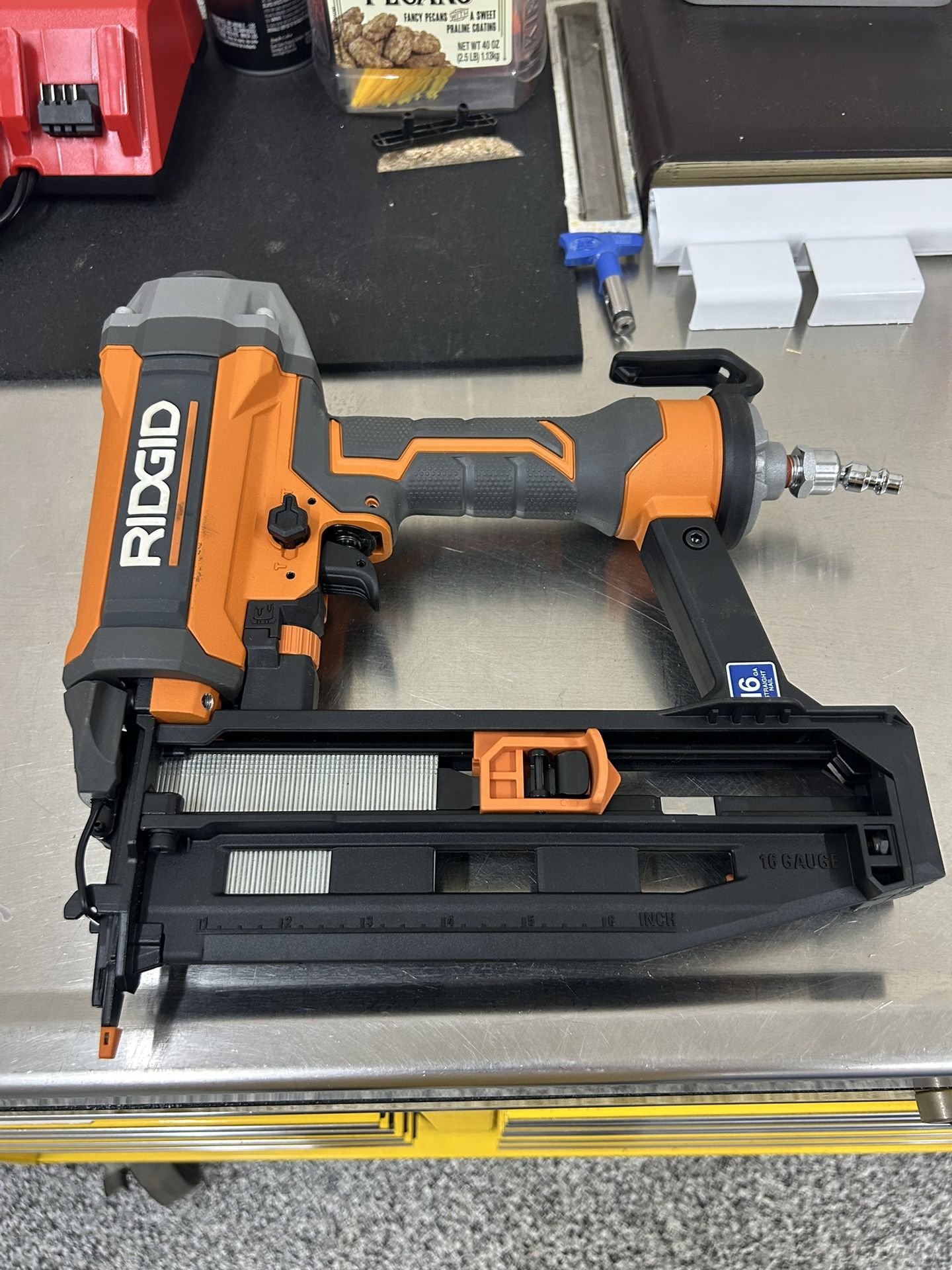 Riggid Nailer